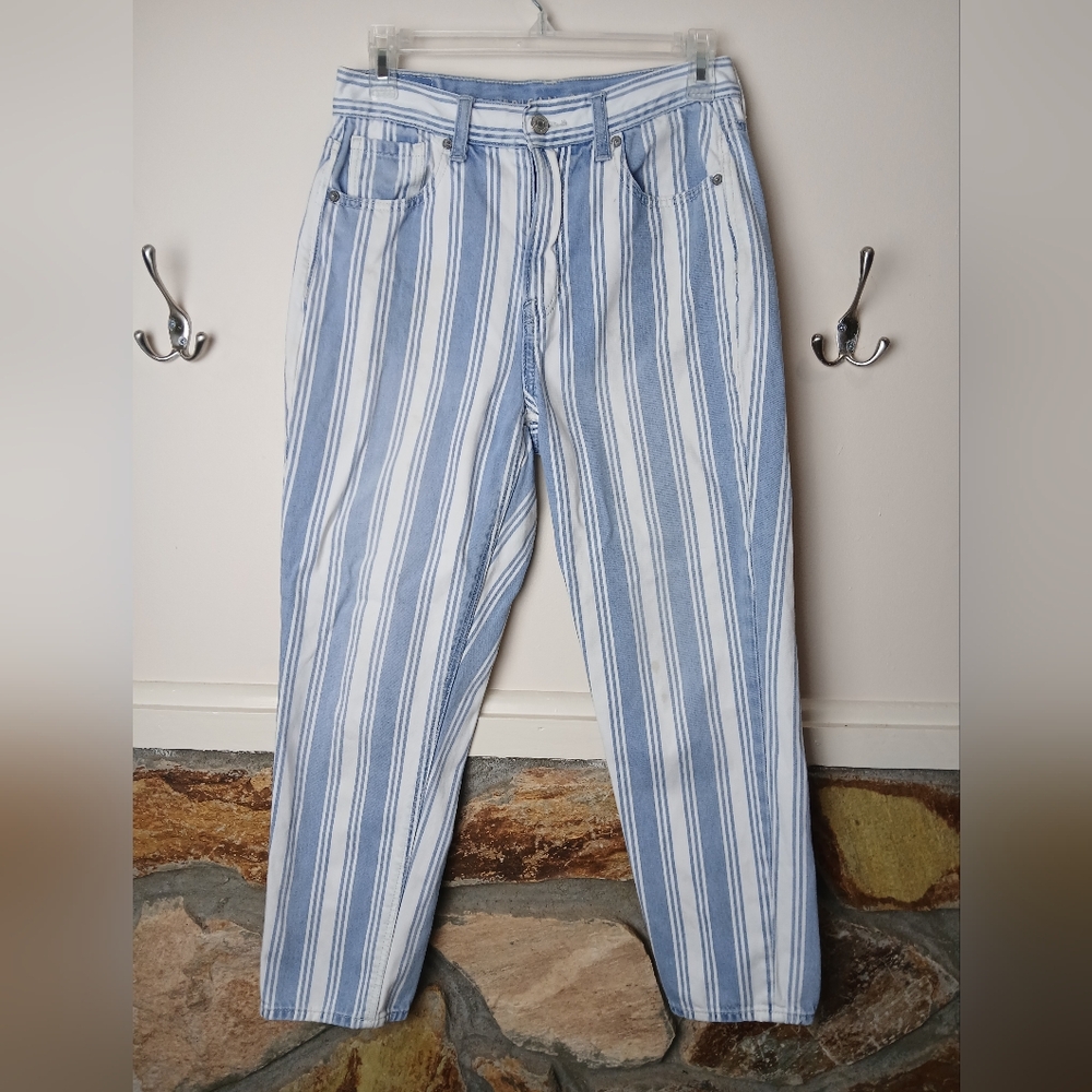 American Eagle Blue striped Mom Jean Size 4 Extra Short Preloved some stains